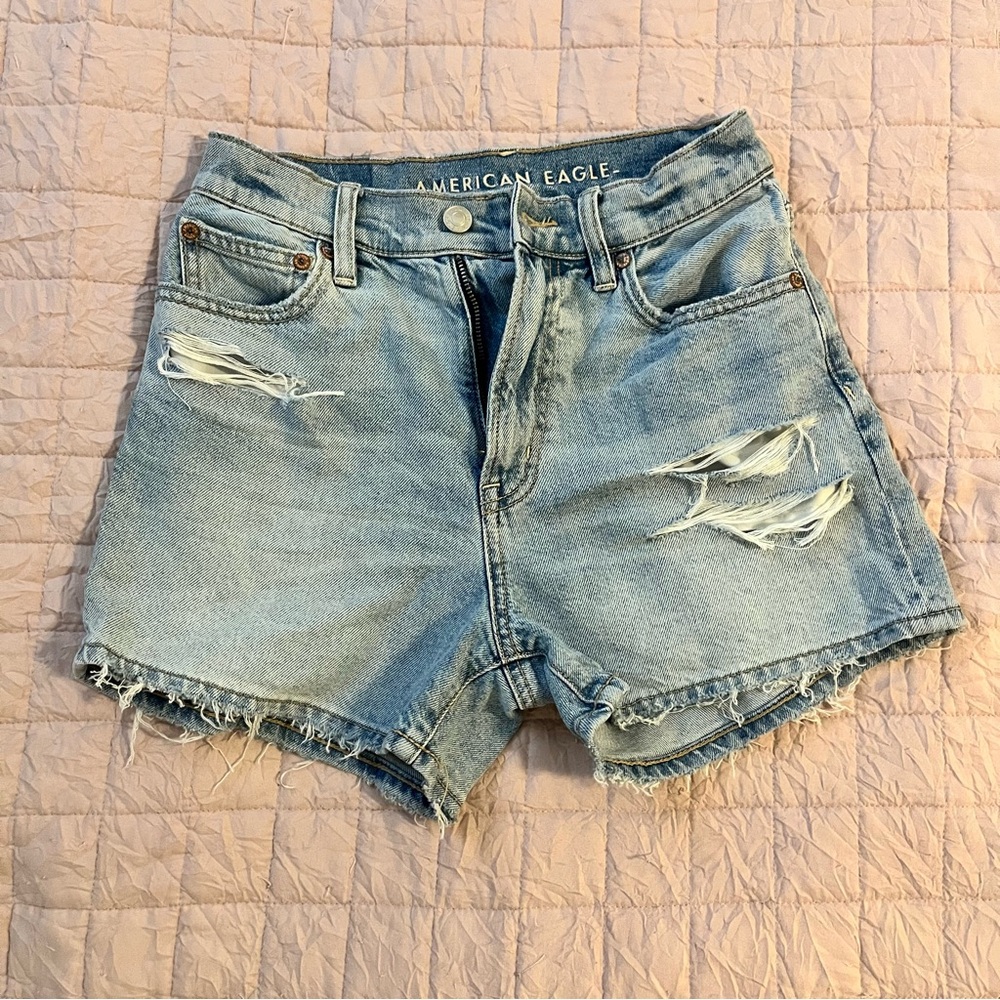 High Rise 90’s Boyfriend Shorts